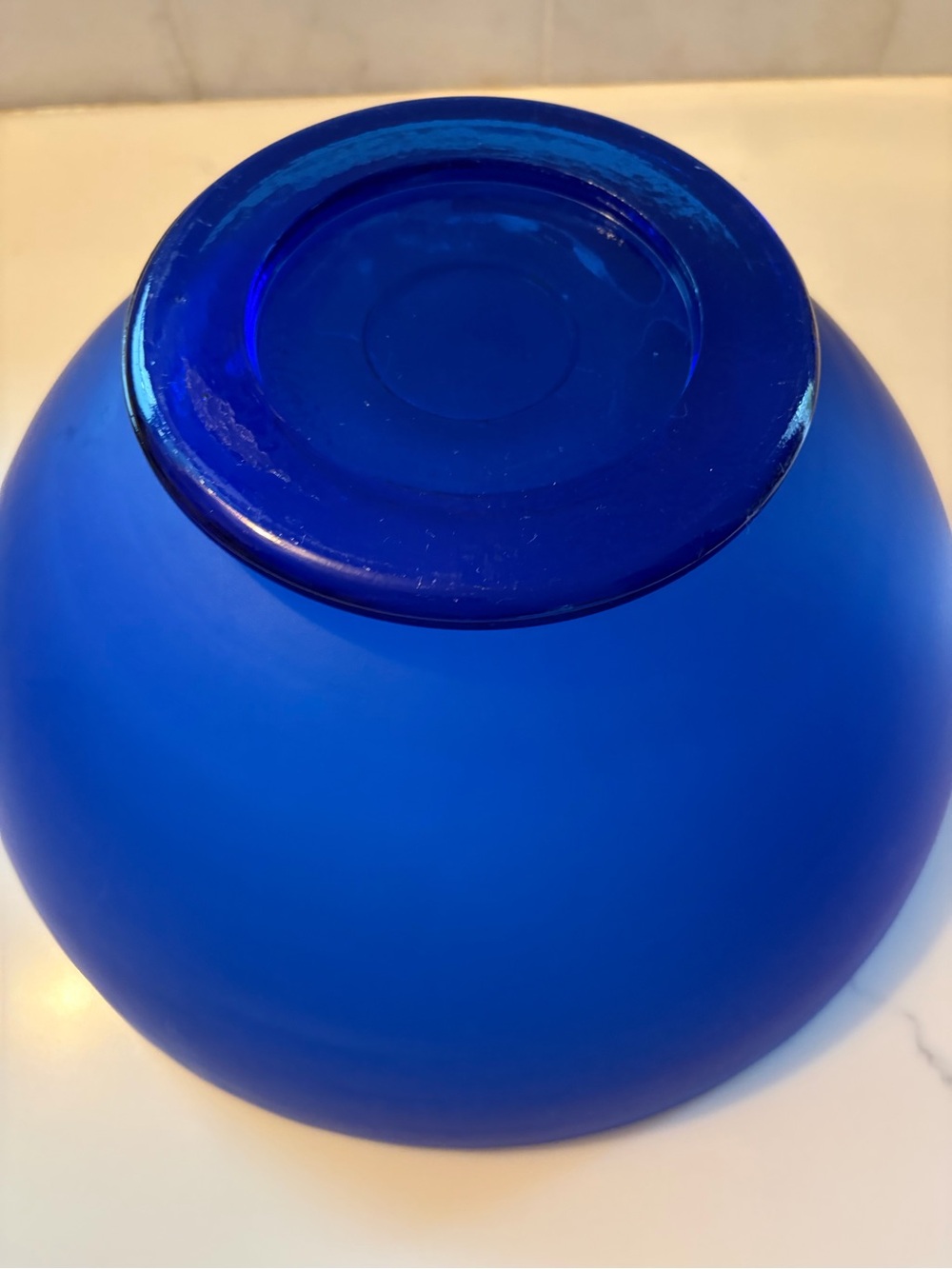 Cobalt Blue Vintage Frosted Glass Bowl 9.5 in Diameter 4.5 Inches High. - Picture 9 of 10